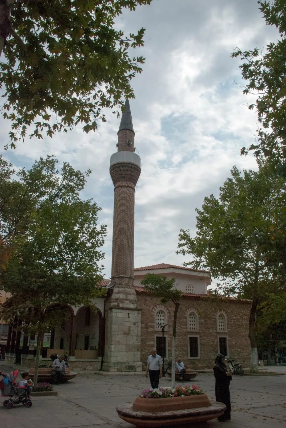 Yoyvoda Camii ve Yenişehir kent dokusu, Bursa